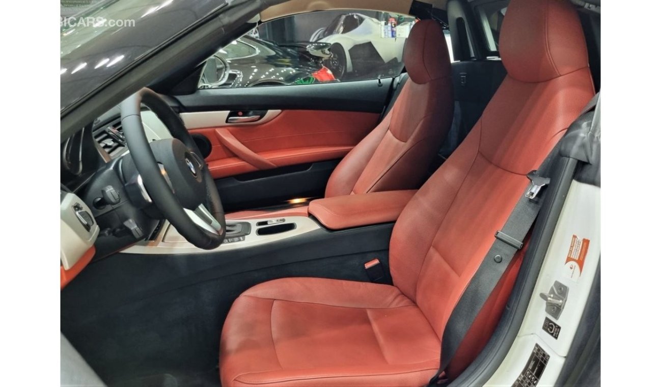 Used BMW Z4 2011 GCC IN BEAUTIFUL CONDITION FOR 59K AED INCLUDING FREE INSURANCE AND