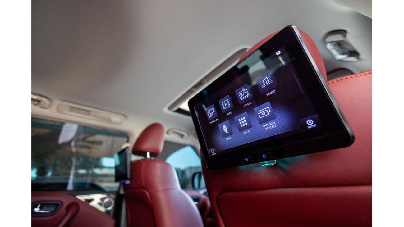 Nissan Patrol Nissan Patrol Platinum 2024 GCC under Agency Warranty and Service Contract with Flexible Down-Paymen