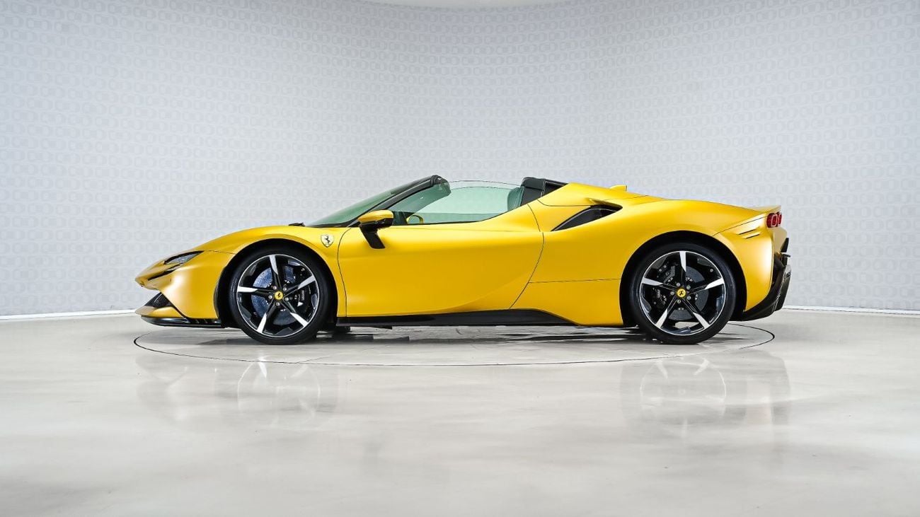 فيراري SF90 سبيدر Special Offer | AED 23,620 PM | GCC, Special Paint | SF90 Spider