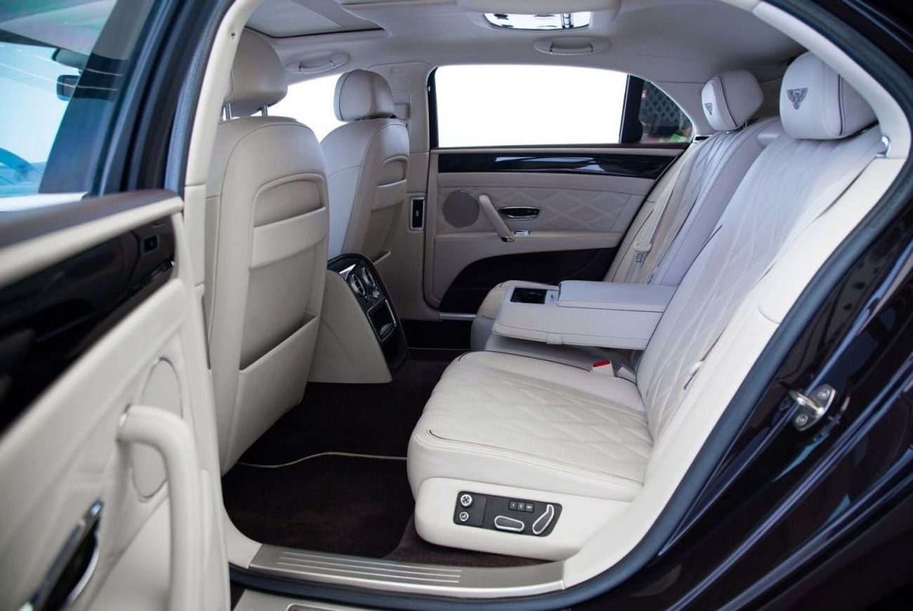 بنتلي فلاينج سبور Bentley Flying Spur W12