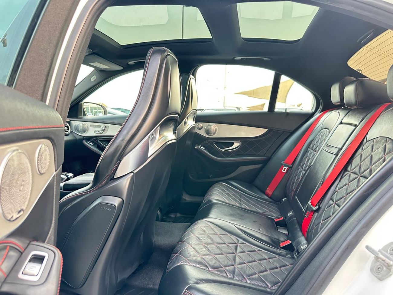 مرسيدس بنز C 63 S Mercedes C63 S AMG_2015_Gulf in excellent condition, no problems