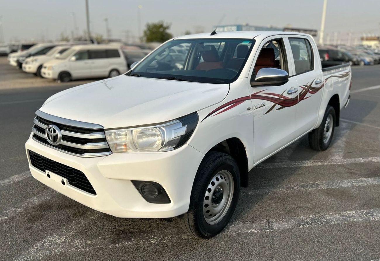 تويوتا هيلوكس 2021 Toyota Hilux 4x4 AWD - Petrol Automatic - No accident