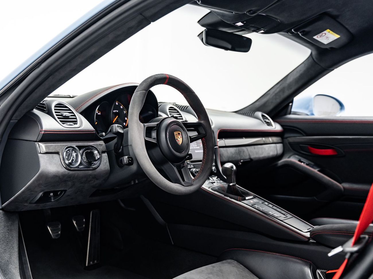 بورش كايمان 718 GT4 4.0L (414 HP) M/T