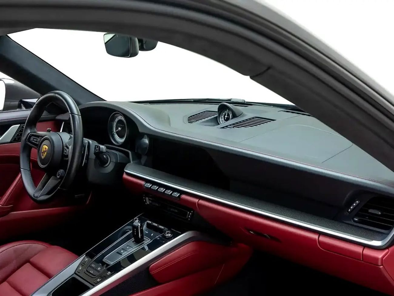 بورش 911 Turbo S 3.8L (640 HP) Coupe Turbo S With Akrapovic Exhaust - With Warranty