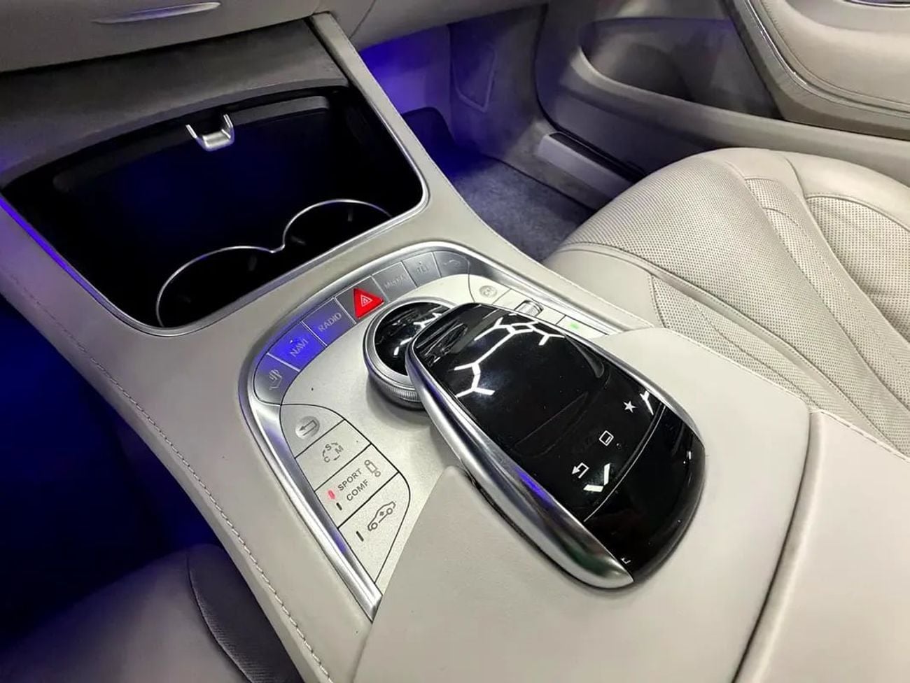 Mercedes-Benz S 63 AMG Std 5.5L