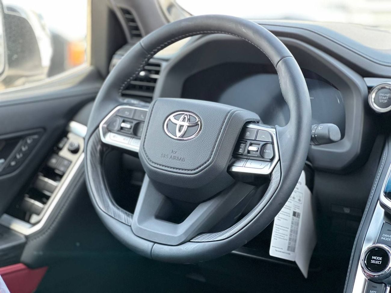 Toyota Land Cruiser VXR 3.5L PTR A/T // 2026 // Full Option with Radar , 360 Camera , Head up Display , Memory & Heating