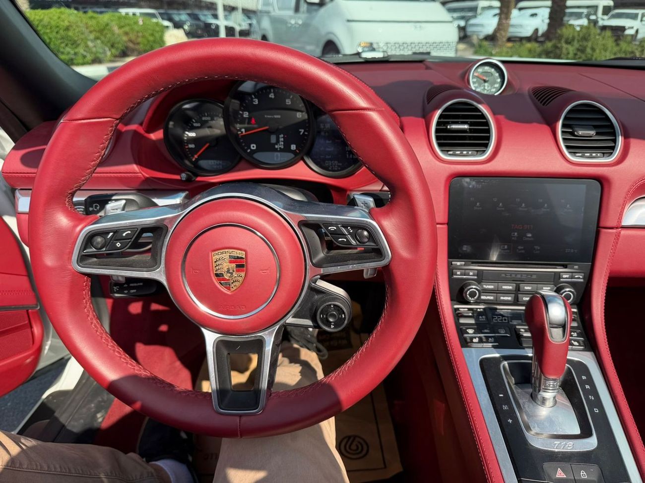 Porsche 718 Boxster Std 2.0L A/T