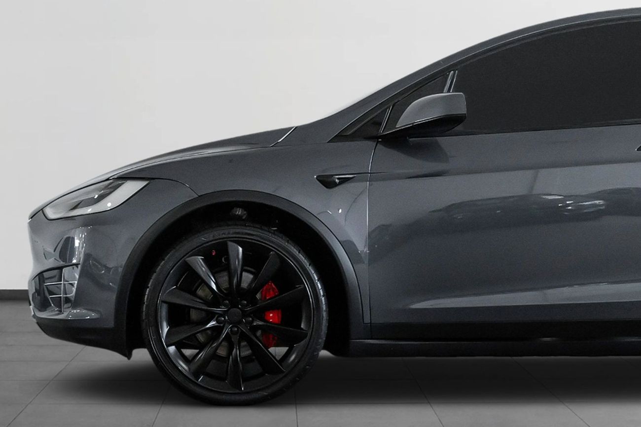 Tesla Model X P100D