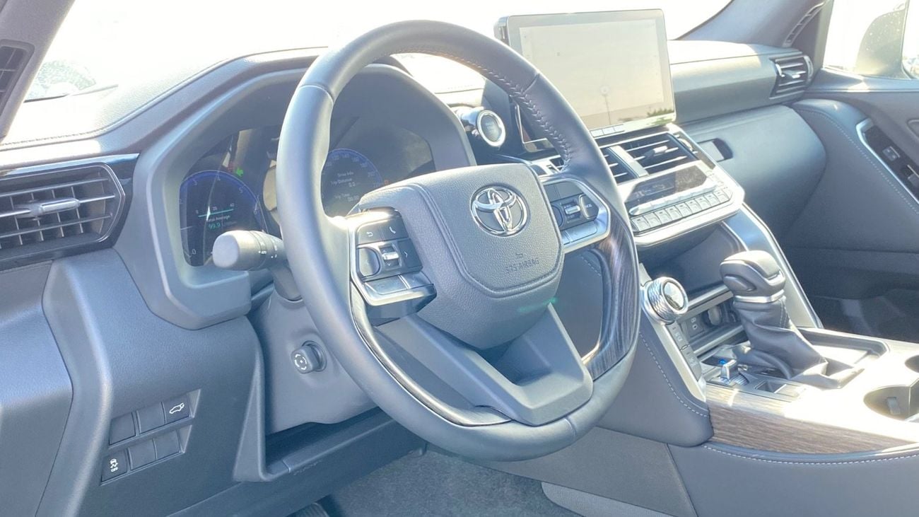 تويوتا لاند كروزر VX 3.5L