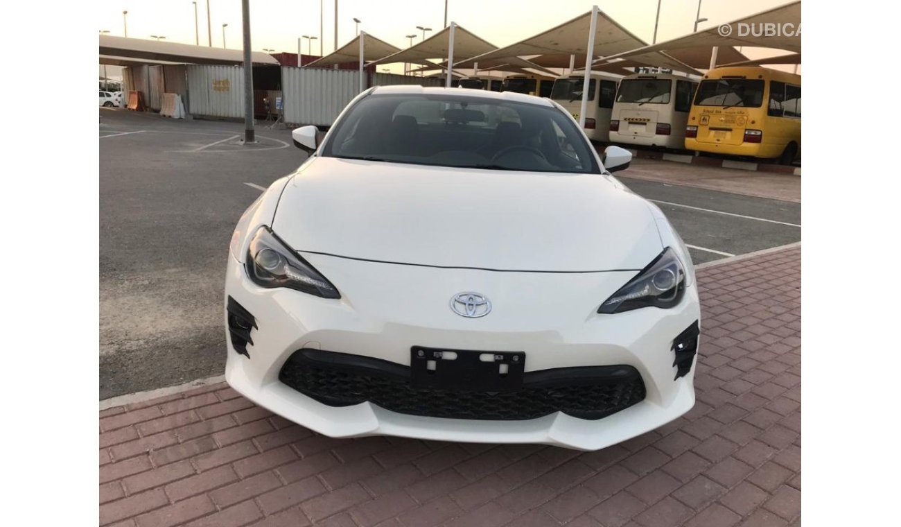Toyota 86 Full automatic very good condition k'm 6000 only
