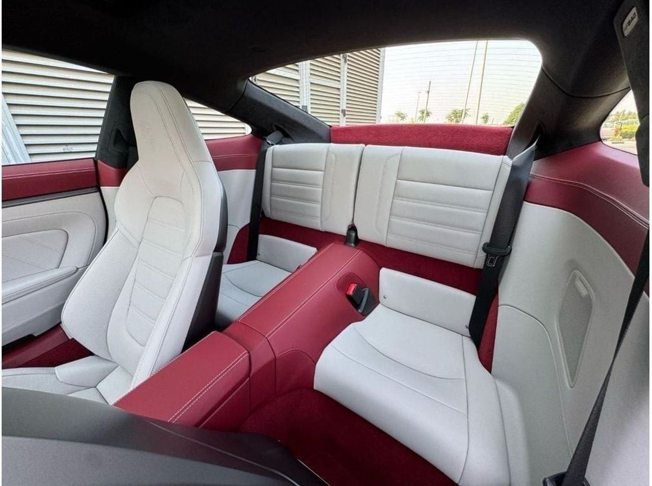 بورش 911 Carrera S 3.0L (444 HP) Coupe