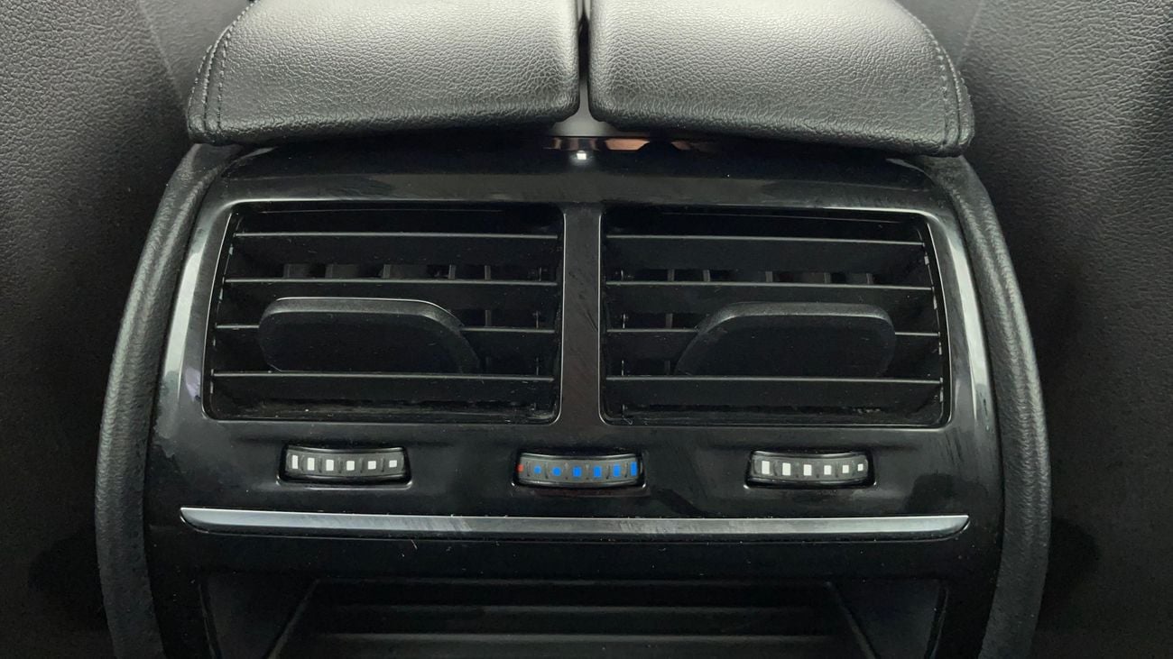 بي أم دبليو 520i EXECUTIVE 2 | بدون دفعة مقدمة | اختبار القيادة في المنزل