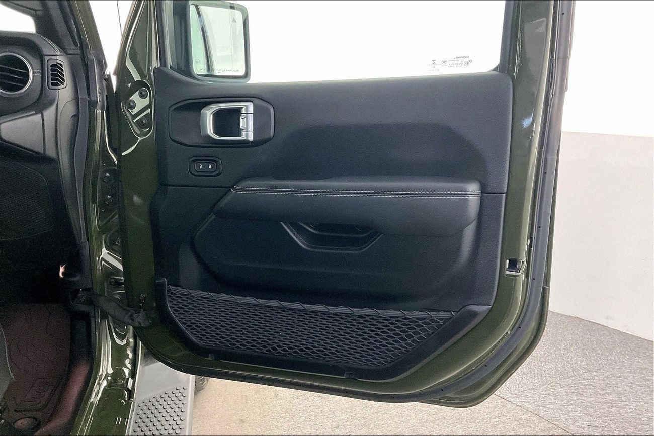 جيب رانجلر Sahara Plus Unlimited | شامل الضمان | 0 ﺪﻔﻋﺓ ﺃﻮﻟﻯ