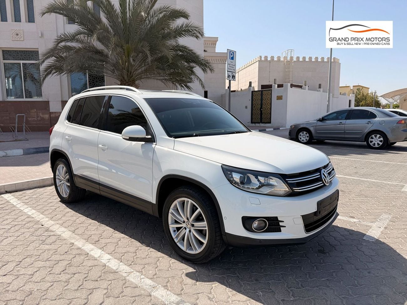 Volkswagen Tiguan Sport 2.0L