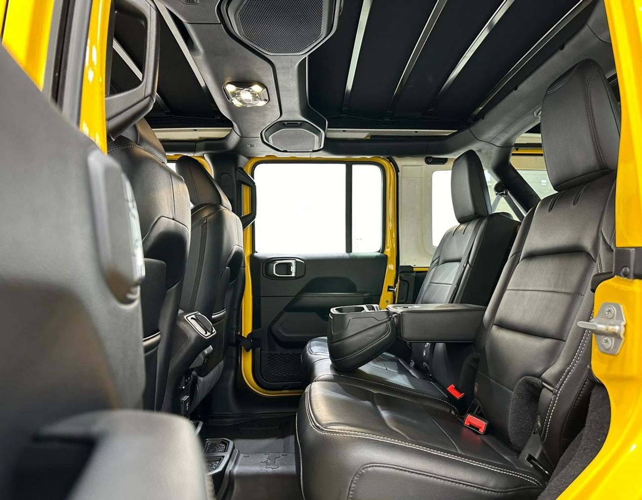 Jeep Wrangler Unlimited Sahara 2019 Jeep Wrangler Sahara Unlimited, June 2024 Jeep Warranty, Full Jeep Service His