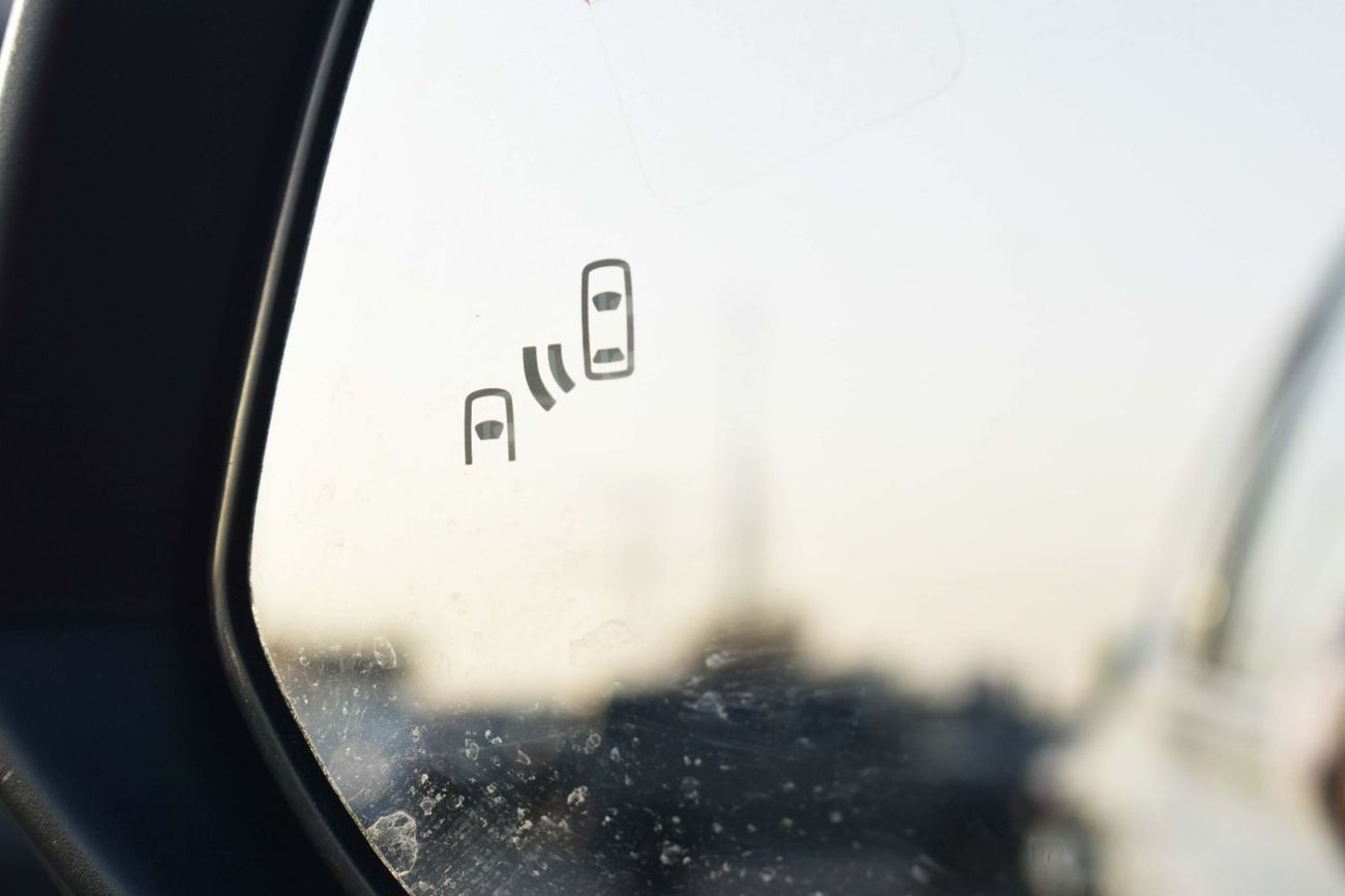 تويوتا هايلاندر Toyota Highlander Hybrid 2.5L AWD, Panoramic roof, Limited Edition-2025