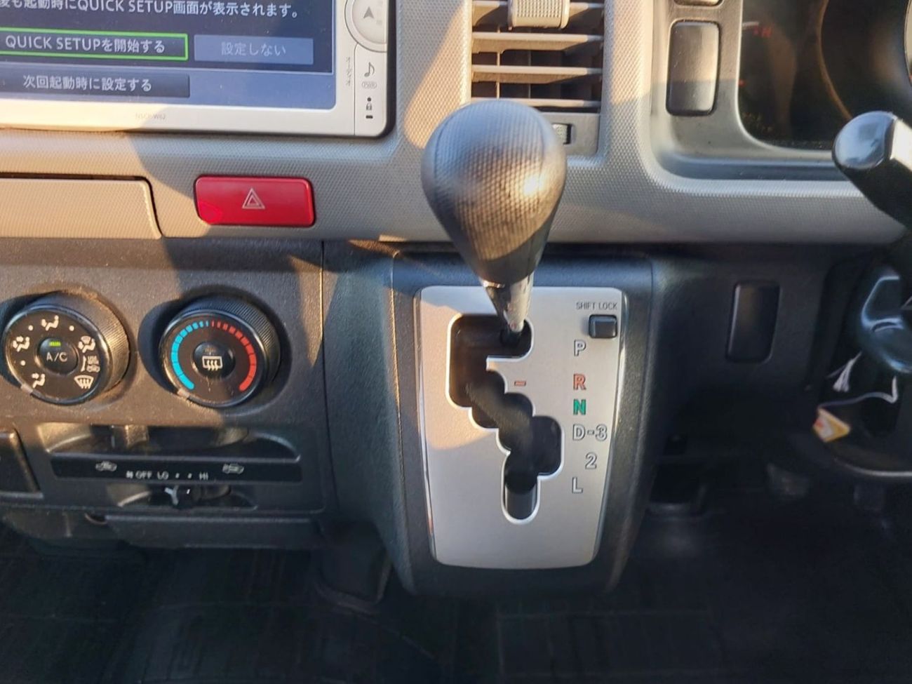 Toyota Hiace TOYOTA HIACE VAN RHD 2013 MODEL 3.0 L DIESEL AUTOMATIC(PM11266)