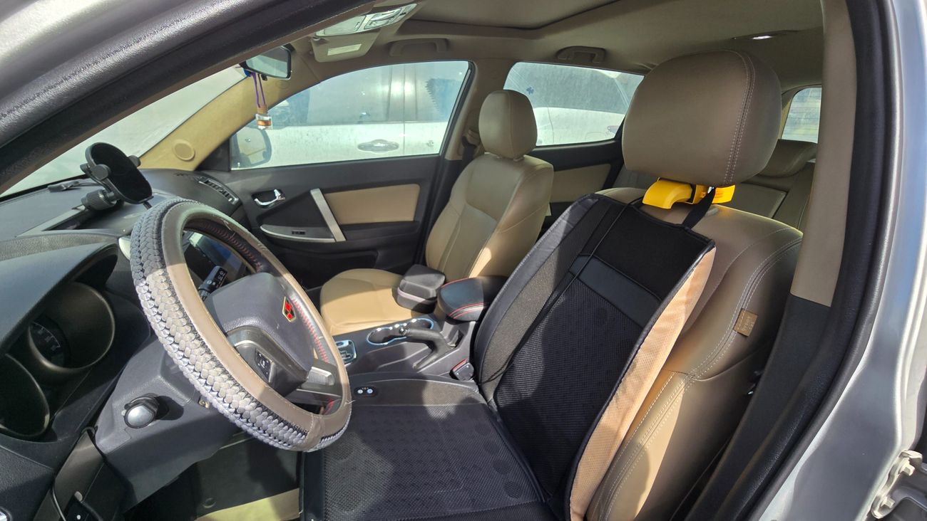 Geely Emgrand X7 GS 2.4