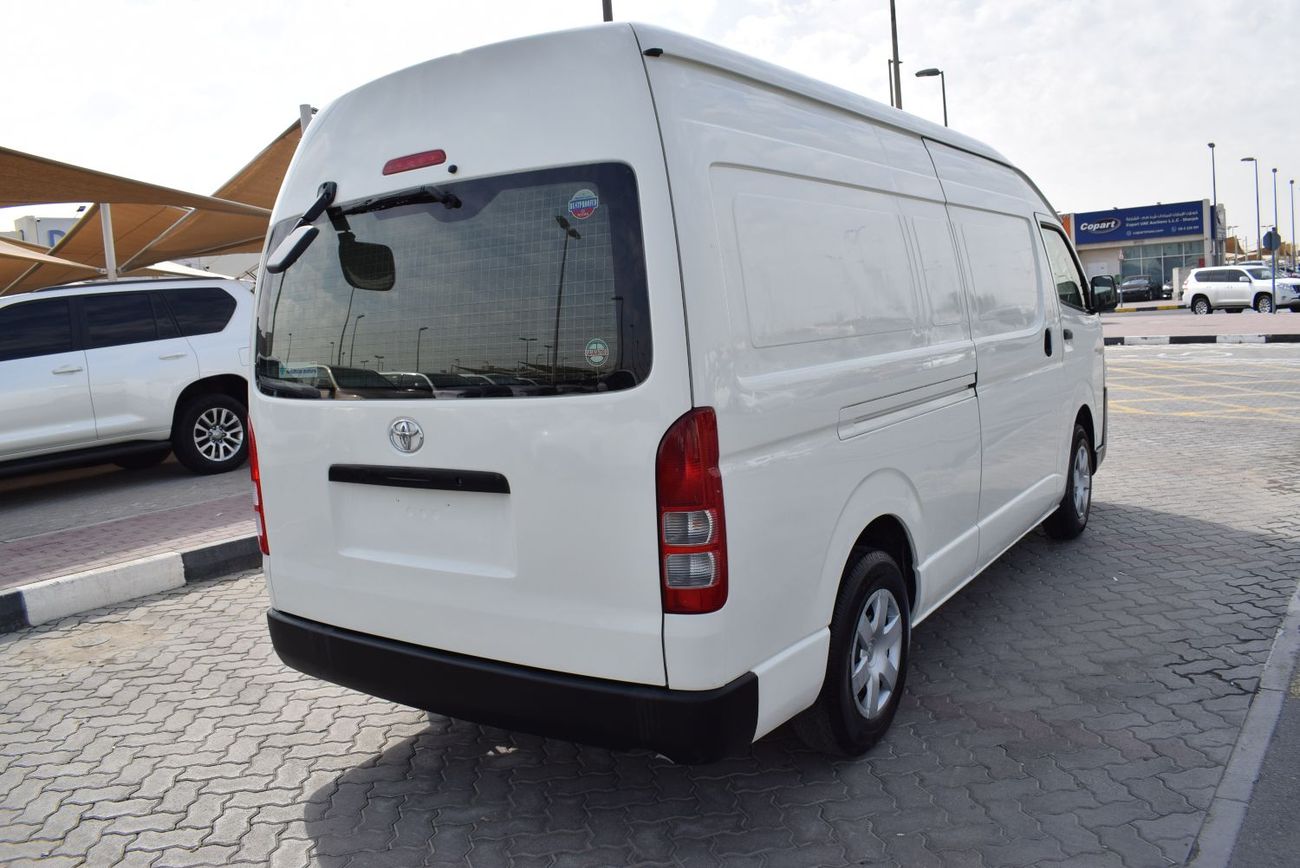 Toyota Hiace Toyota Hiace GLS -High Roof  Panal Van 2.7L:model:2021