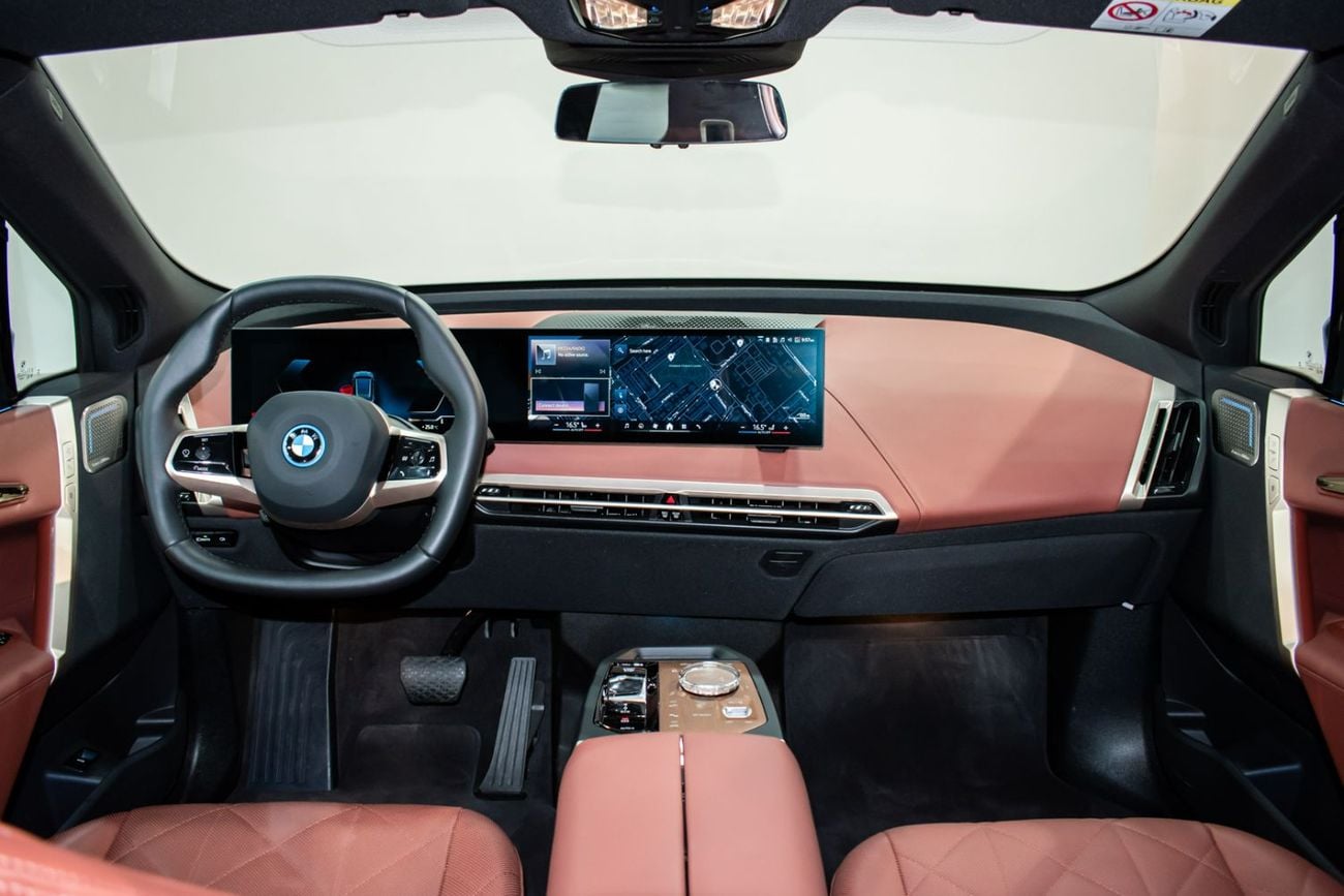 BMW iX IX xDrive50 (EV) Masterclass M Sport Package