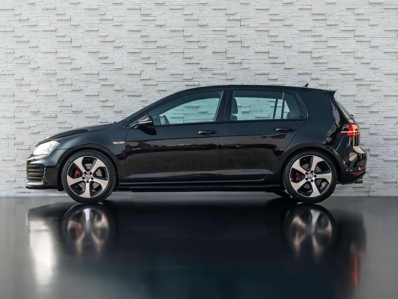Volkswagen Golf GTI GTI