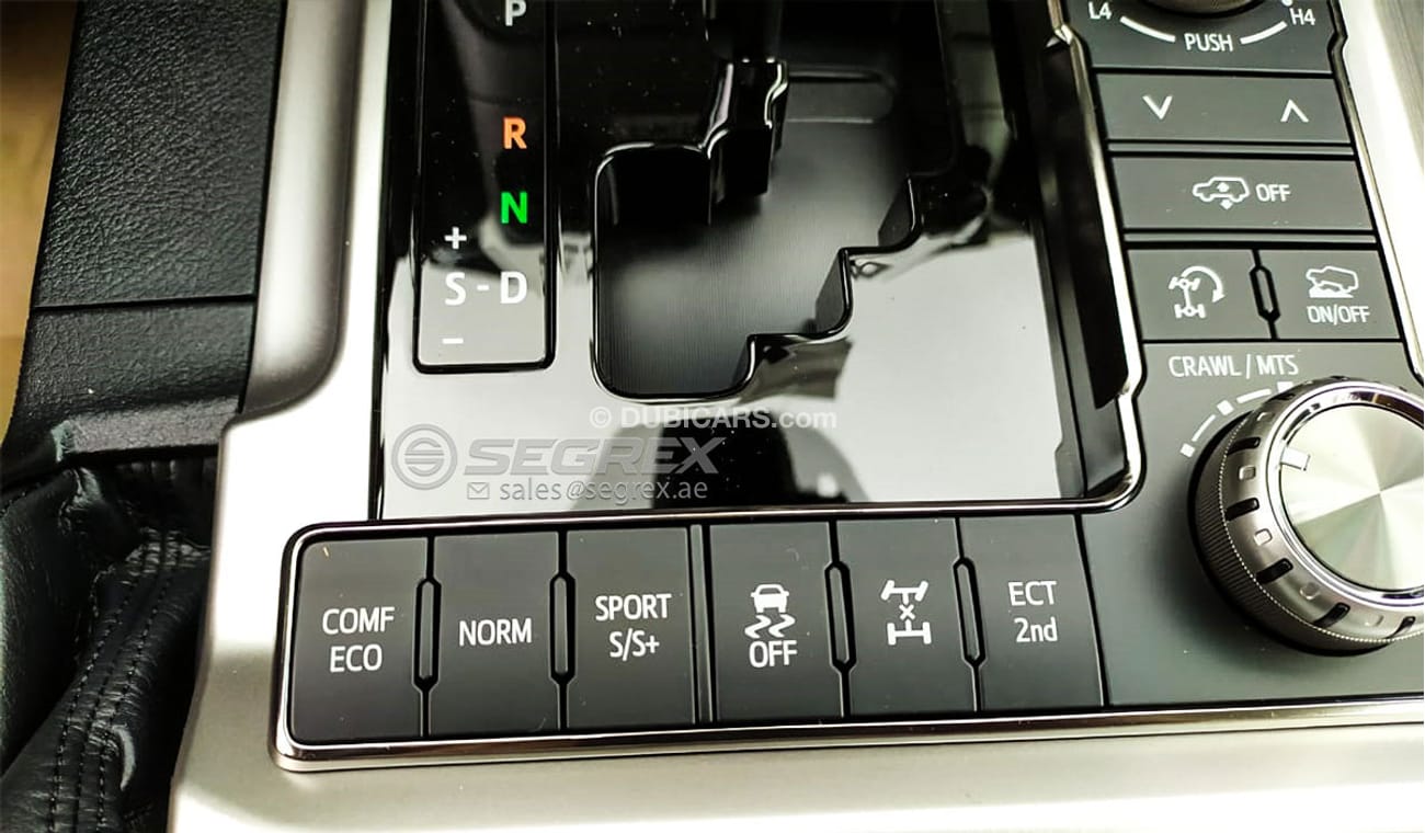 Toyota Land Cruiser 4.6  V8 EXECUTIVE LOUNGE A/T READY STOCK 4.6  V8 EXECUTIVE LOUNGE A/T READY STOCK