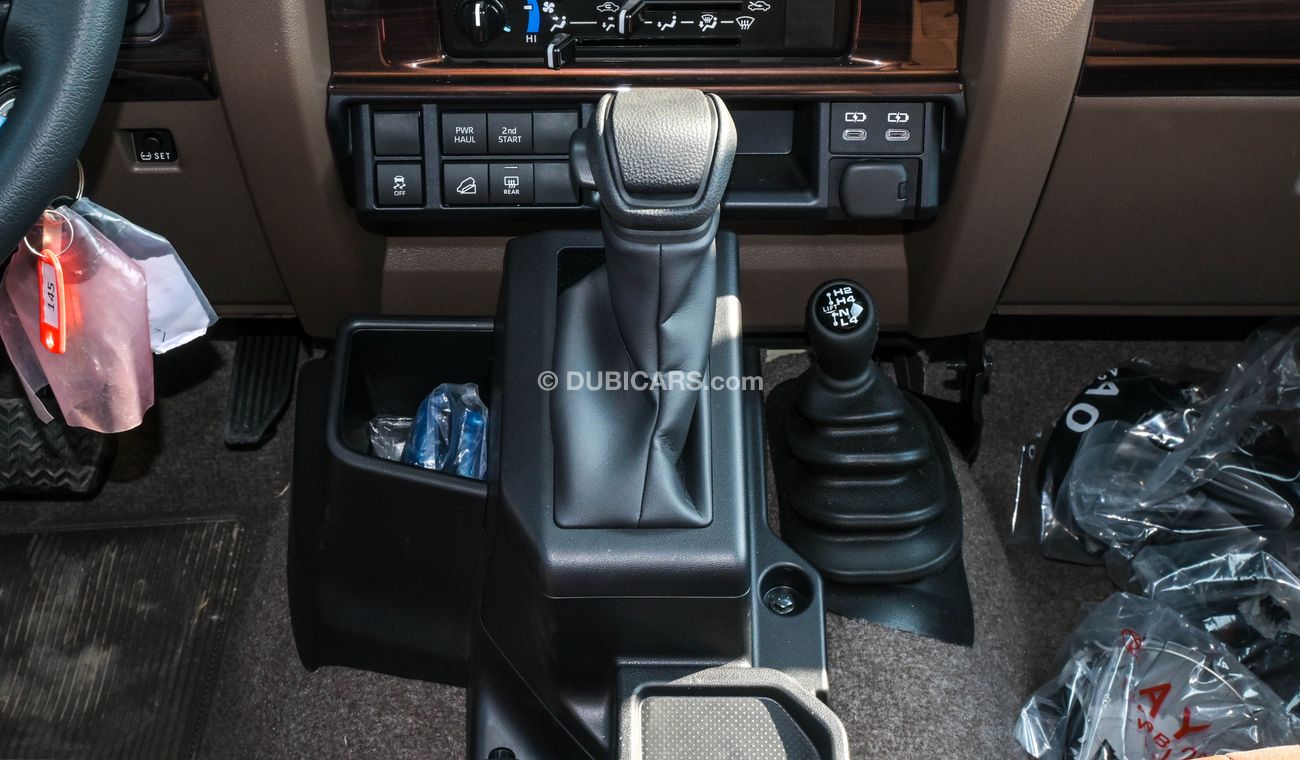 Toyota Land Cruiser 70 LC76 4.0L YM 2024 Full option