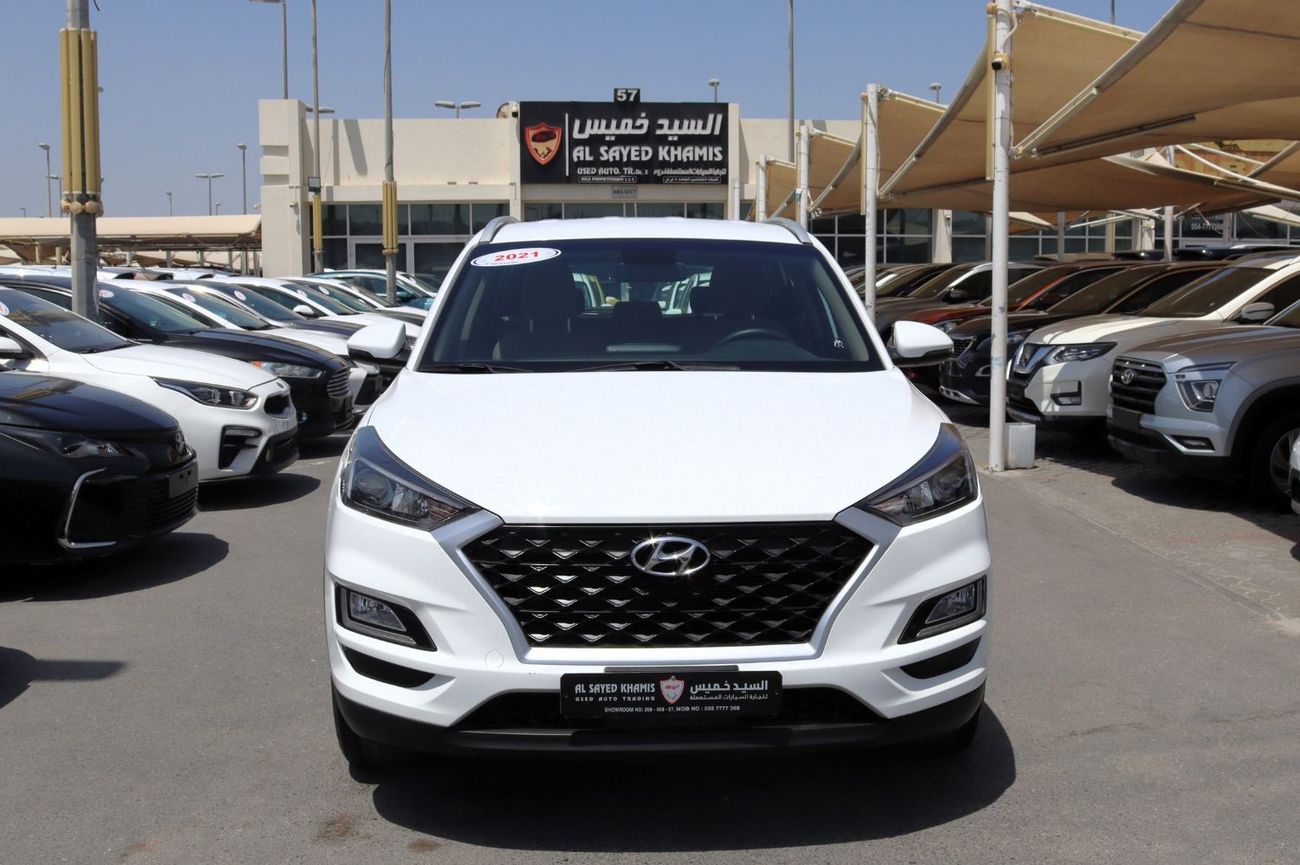 Hyundai Tucson GL ACCIDENTS FREE - GCC - PERFECT CONDITION INSIDE OUT - 2000 CC