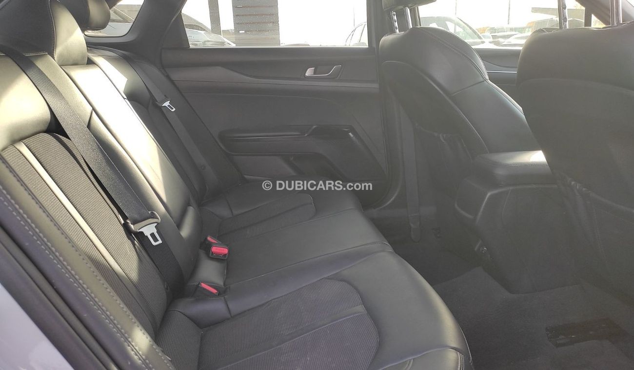 Kia K5 full option GT-Line