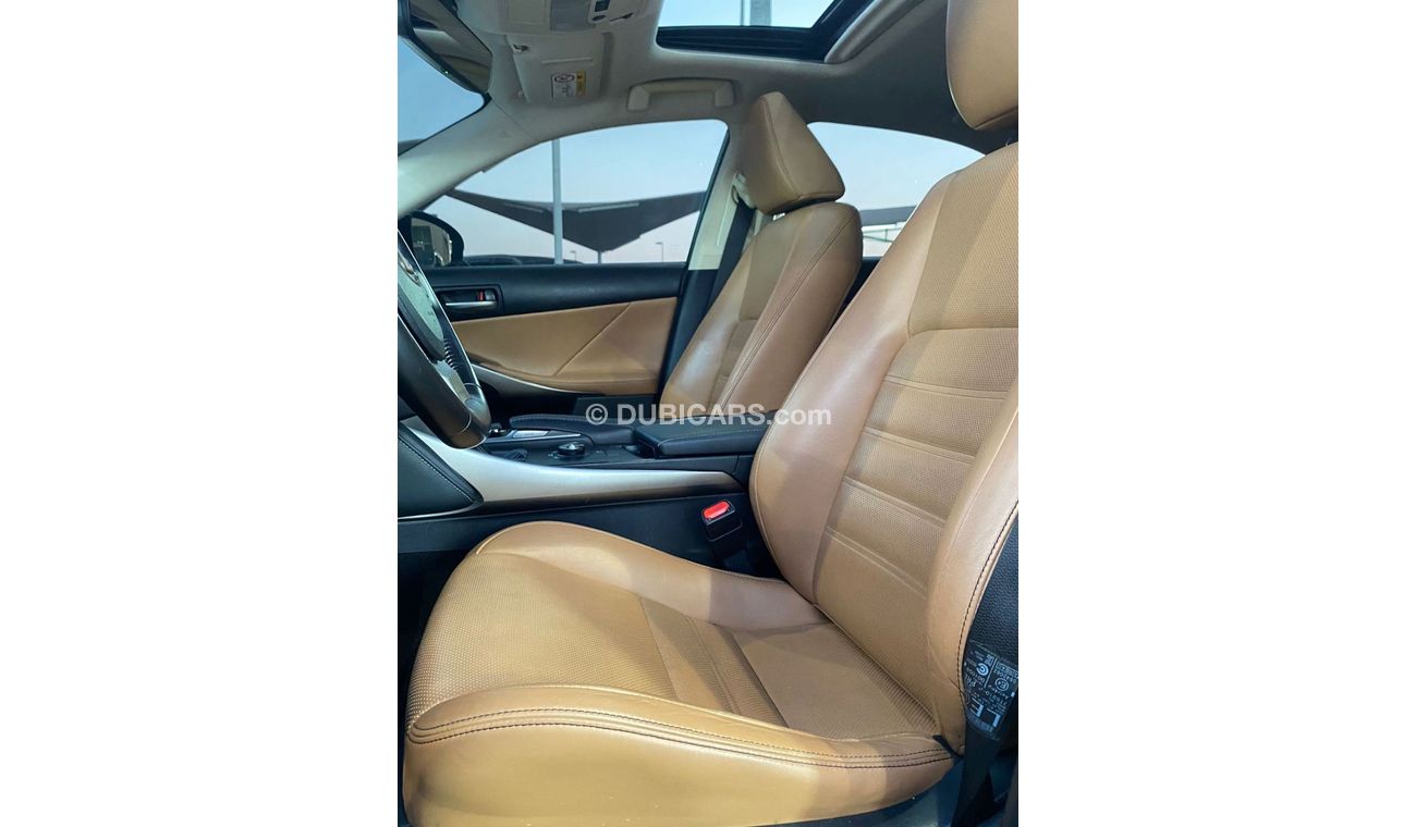 Lexus IS350 Platinum