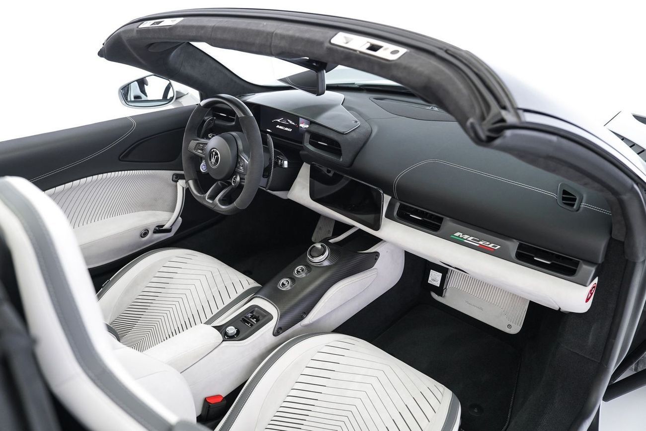 مازيراتي MC20 تشيلو Maserati MC20 Cielo