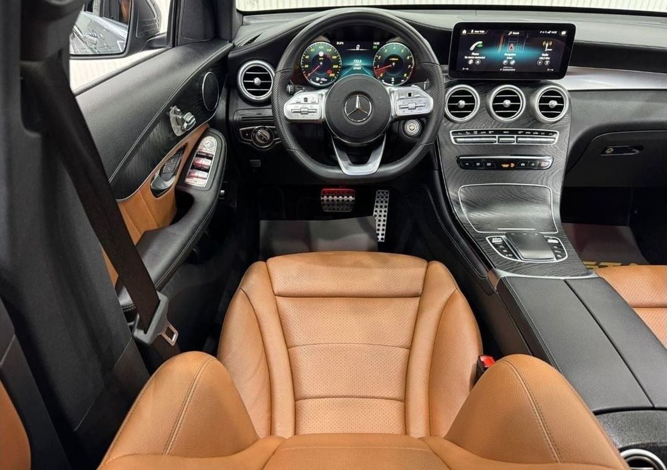 Mercedes-Benz GLC 200 Std 2.0L 2021 Mercedes Benz GLC200 AMG, 2025 Mercedes Warranty, Full Mercedes Service History, GCC