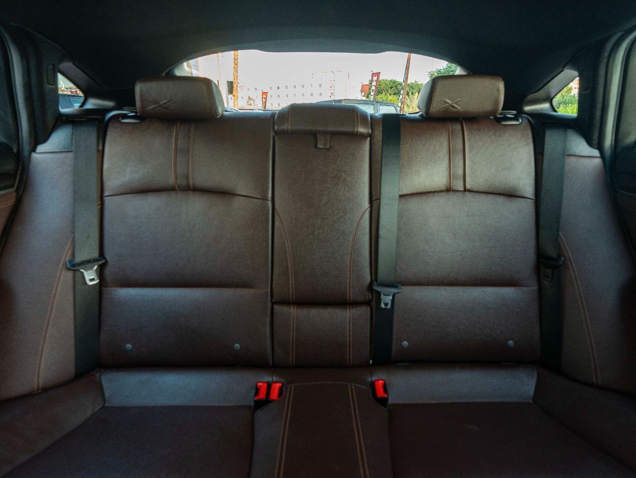 BMW X4 AED 1,573 PM • X4 XDRIVE 28i M-KIT • FULL OFFICIAL BMW SERVICE HISTORY • 2.0L TURBOCHARGED