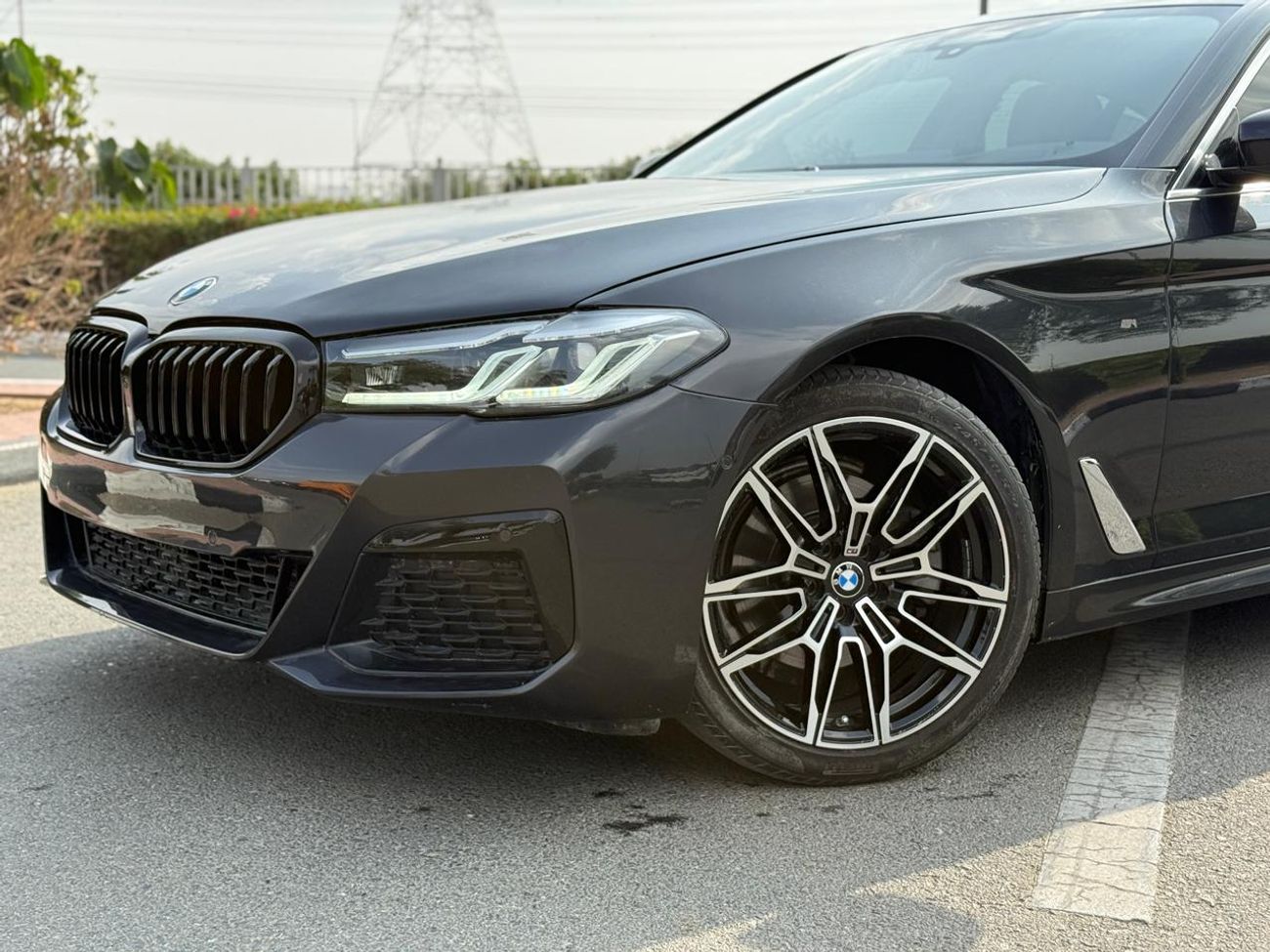 BMW 520i 2023 BMW 520I KOREAN SPECS