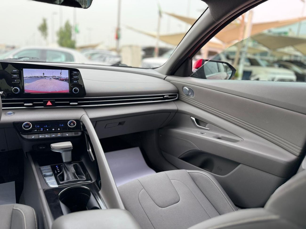 هيونداي إلانترا 2.0L Comfort