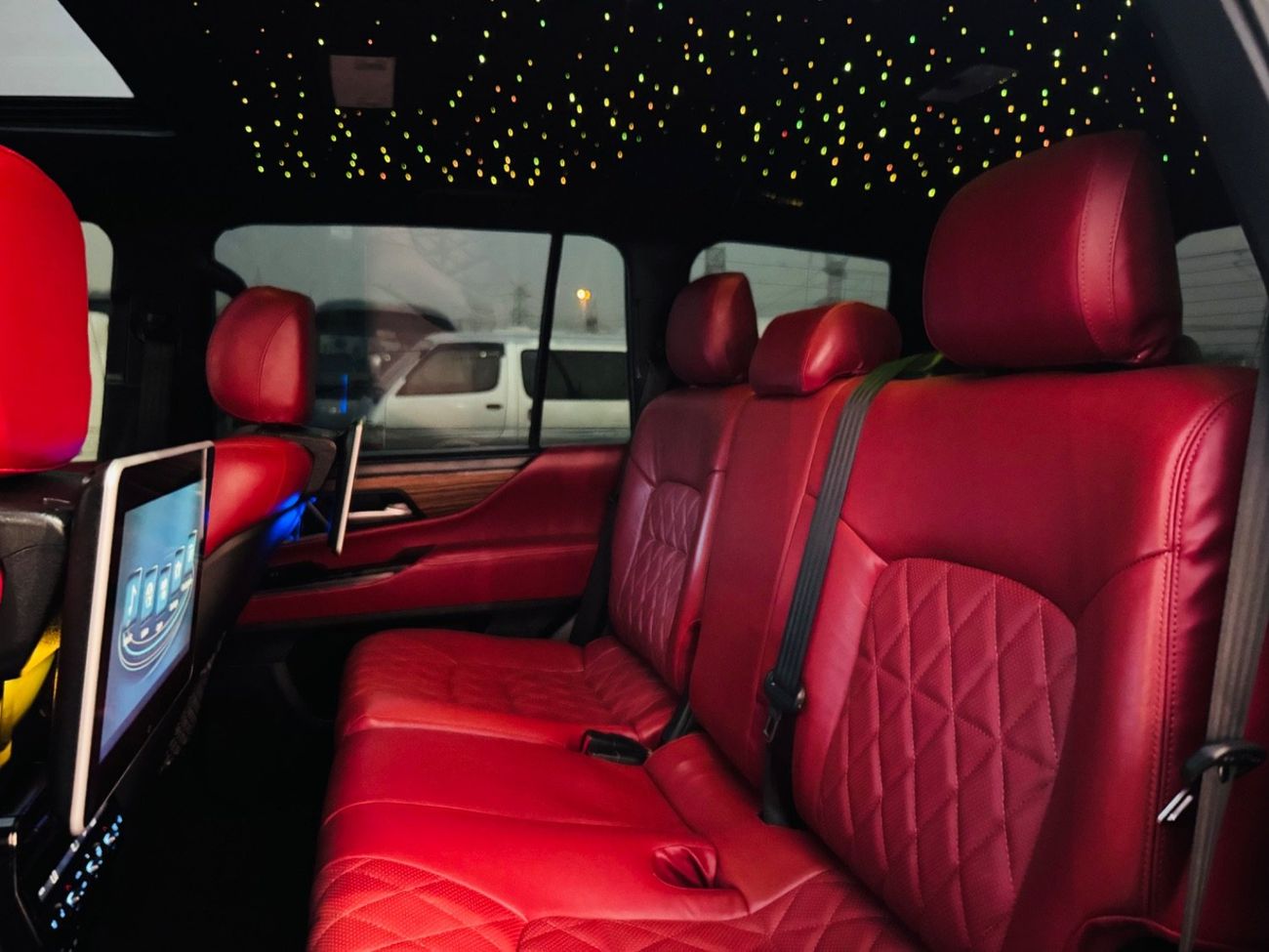 تويوتا لاند كروزر Toyota Land Cruiser 2015 v8 full options VXR