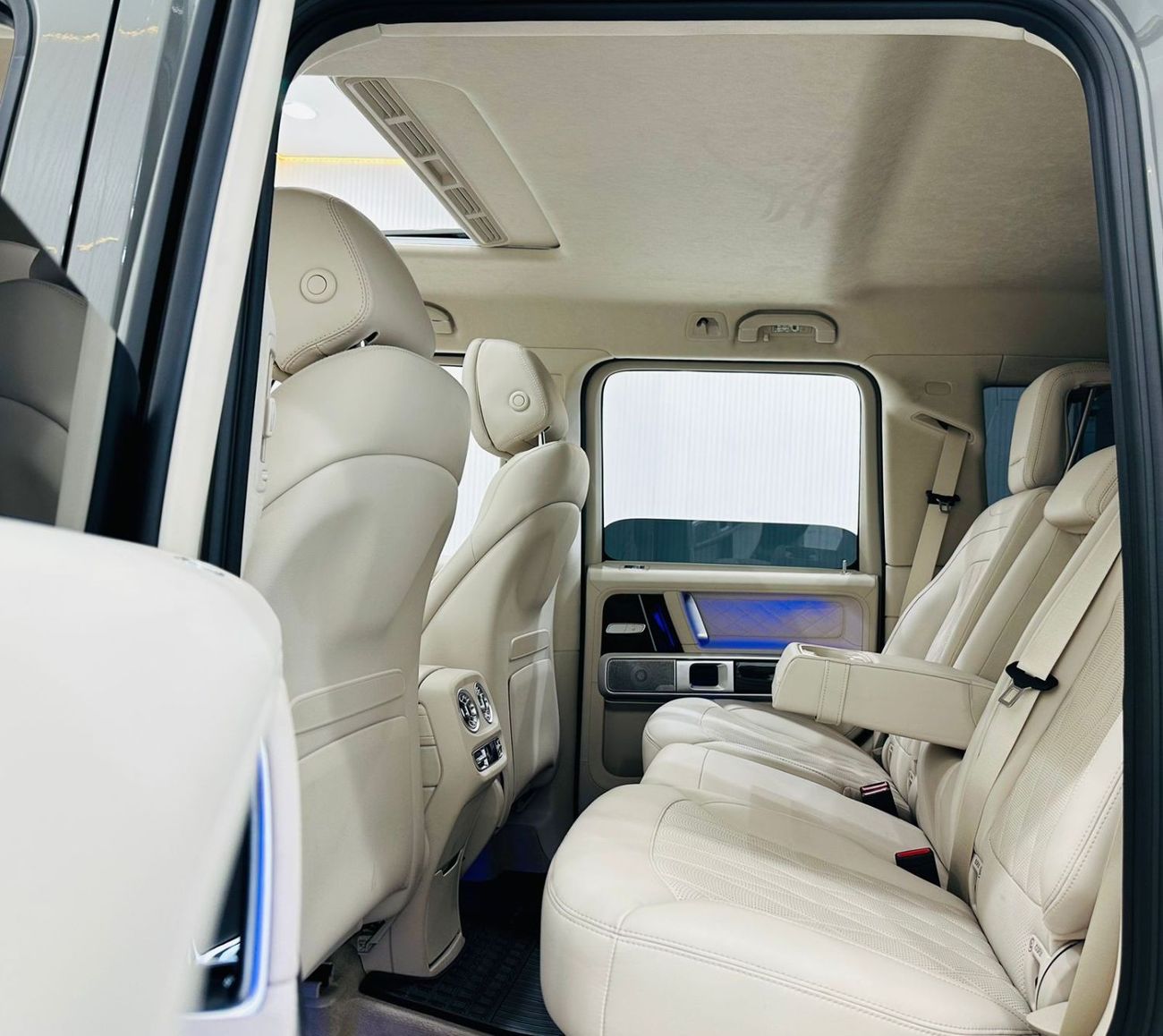 Mercedes-Benz G 550 2024 Mercedes G550 AMG, Fully Loaded, Low Kms, American Spec (Clean Tittle)