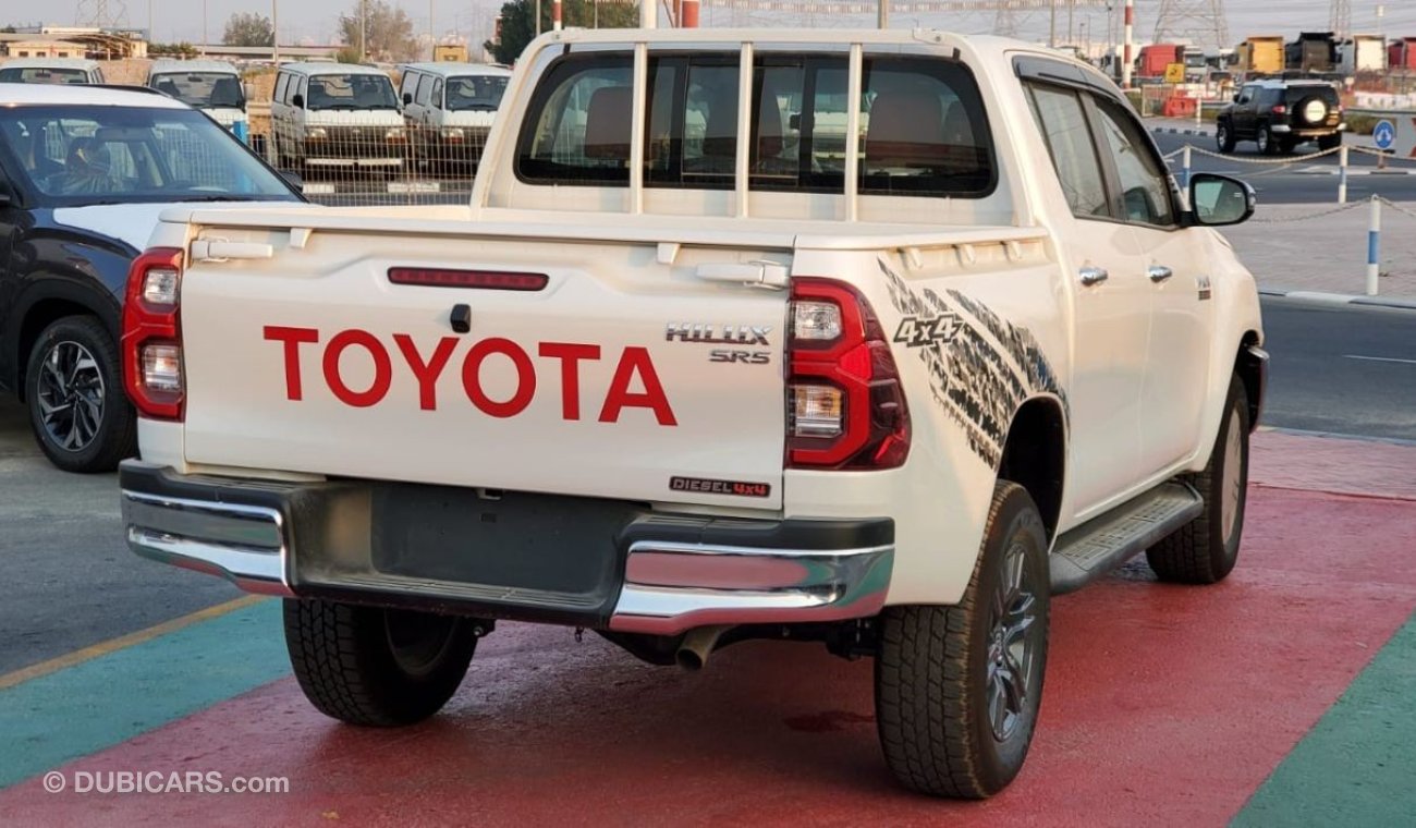 Toyota Hilux Toyota Hilux Pick Up M/T 2.4L V4 Diesel 2021 Model with Key