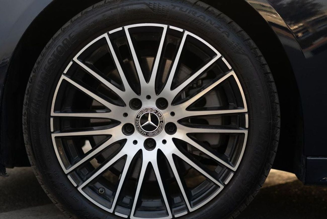 مرسيدس بنز C 300 C300 2.0-liter Inline-4 Turbo Engine 2022YM