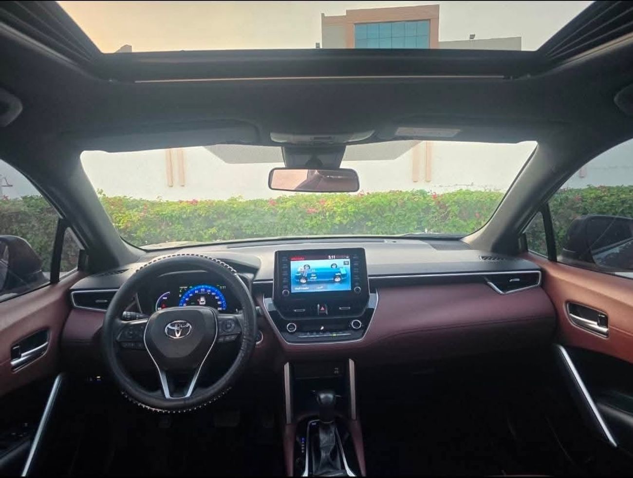 Toyota Corolla Cross COROLLA CROSS HYBRID FULL OPITION GCC TOP OF RANG