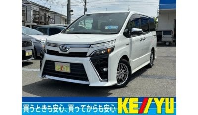 Toyota Voxy ZWR80W