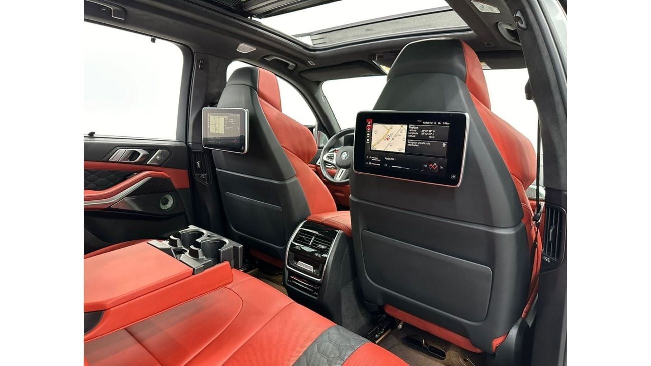بي أم دبليو X5 M 2022 BMW X5M Competition, Nov 2026 BMW Warranty + Service Pack, Full Options, Low Kms, GCC