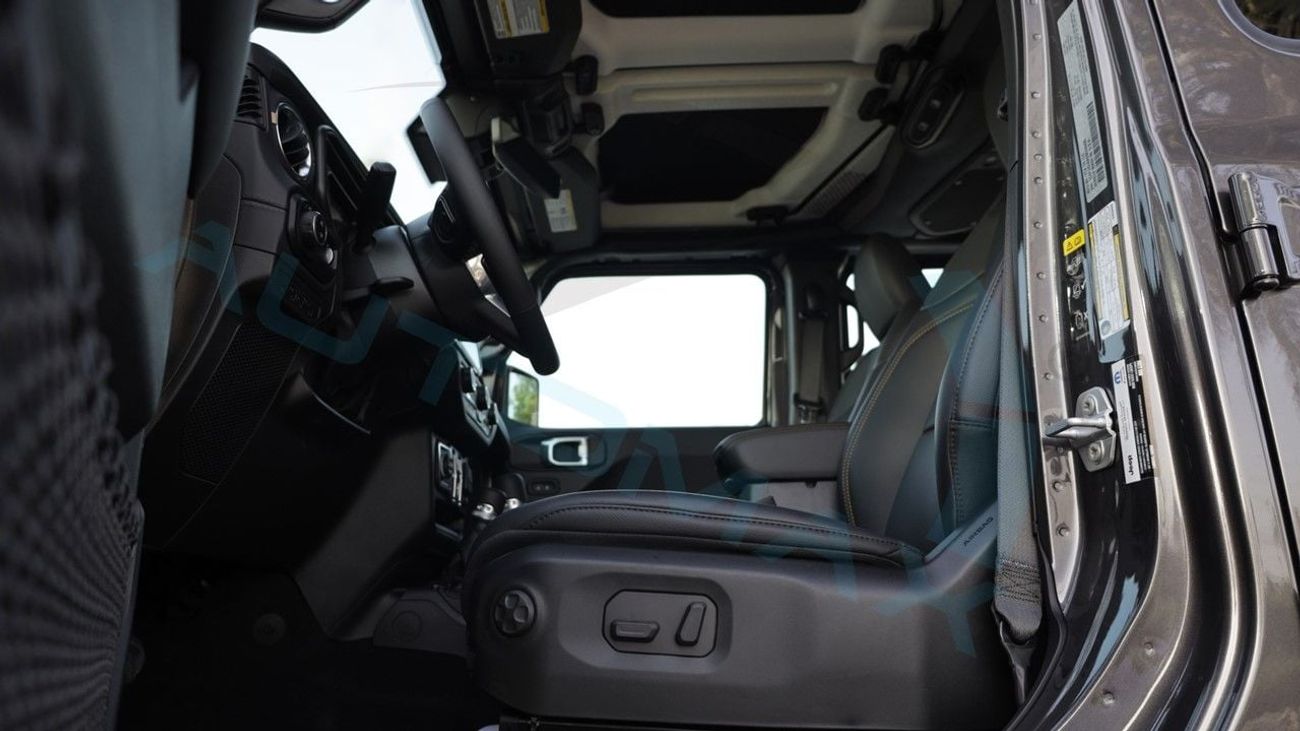 جيب رانجلر (For Export , НА ЭКСПОРТ) Unlimited Sahara I4 2.0L Turbo 2025 GCC Без пробега