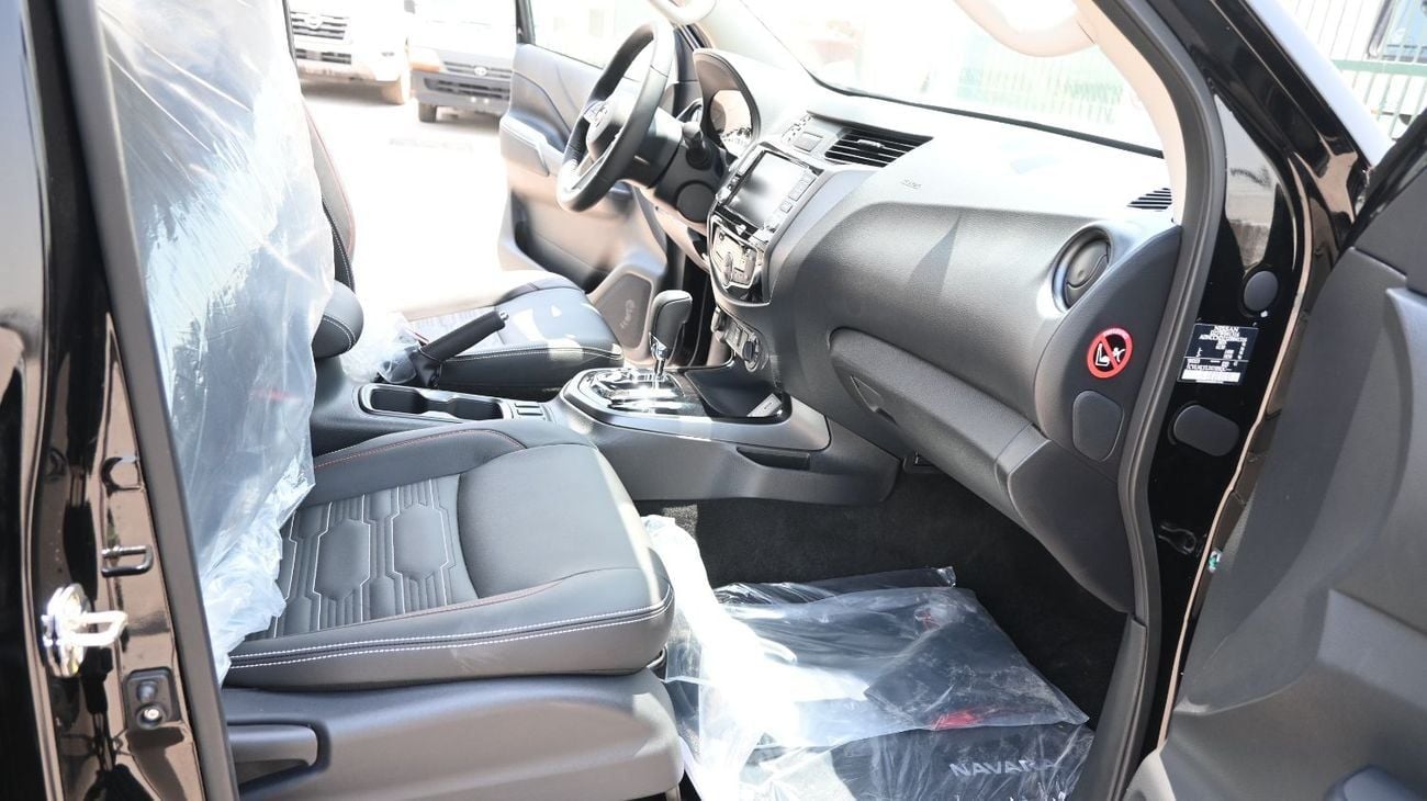 نيسان نافارا AVAILABLE COLOURS : WHITE/SILVER/BLACK/TECNO GRAY/WARRIER GRAY