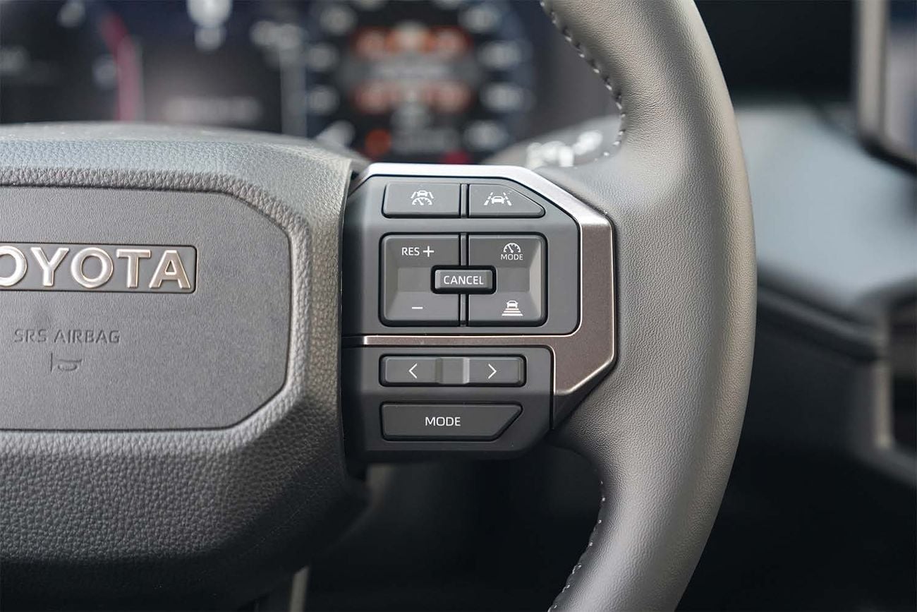 Toyota Hilux ADVENTURE 2026 Toyota Hilux Travo 2.8L Diesel 4x4 Automatic — Thailand Specs