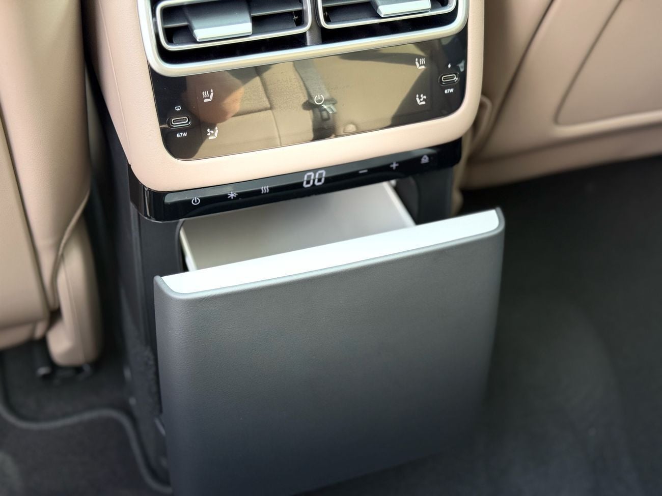 Li Auto L6