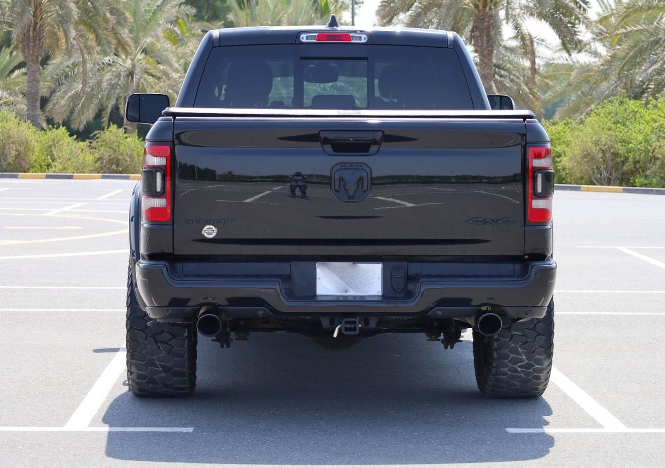 RAM 1500 | Sport 4x4 1500 HEMI 5.7L | Excellent Condition