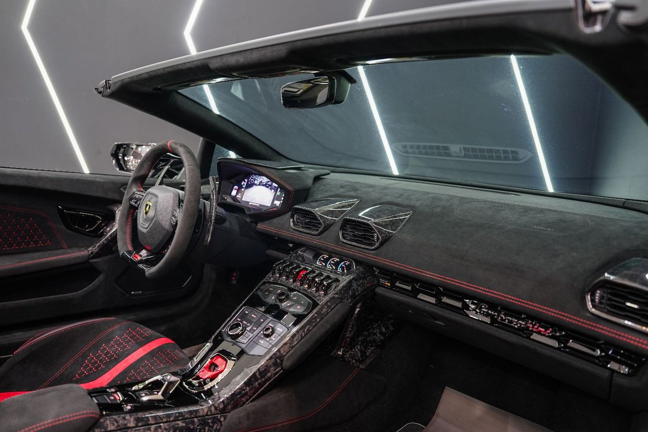 لامبورغيني هوراكان Performante Spyder, ALA Aerodynamic, Lift System, GCC Spec!!