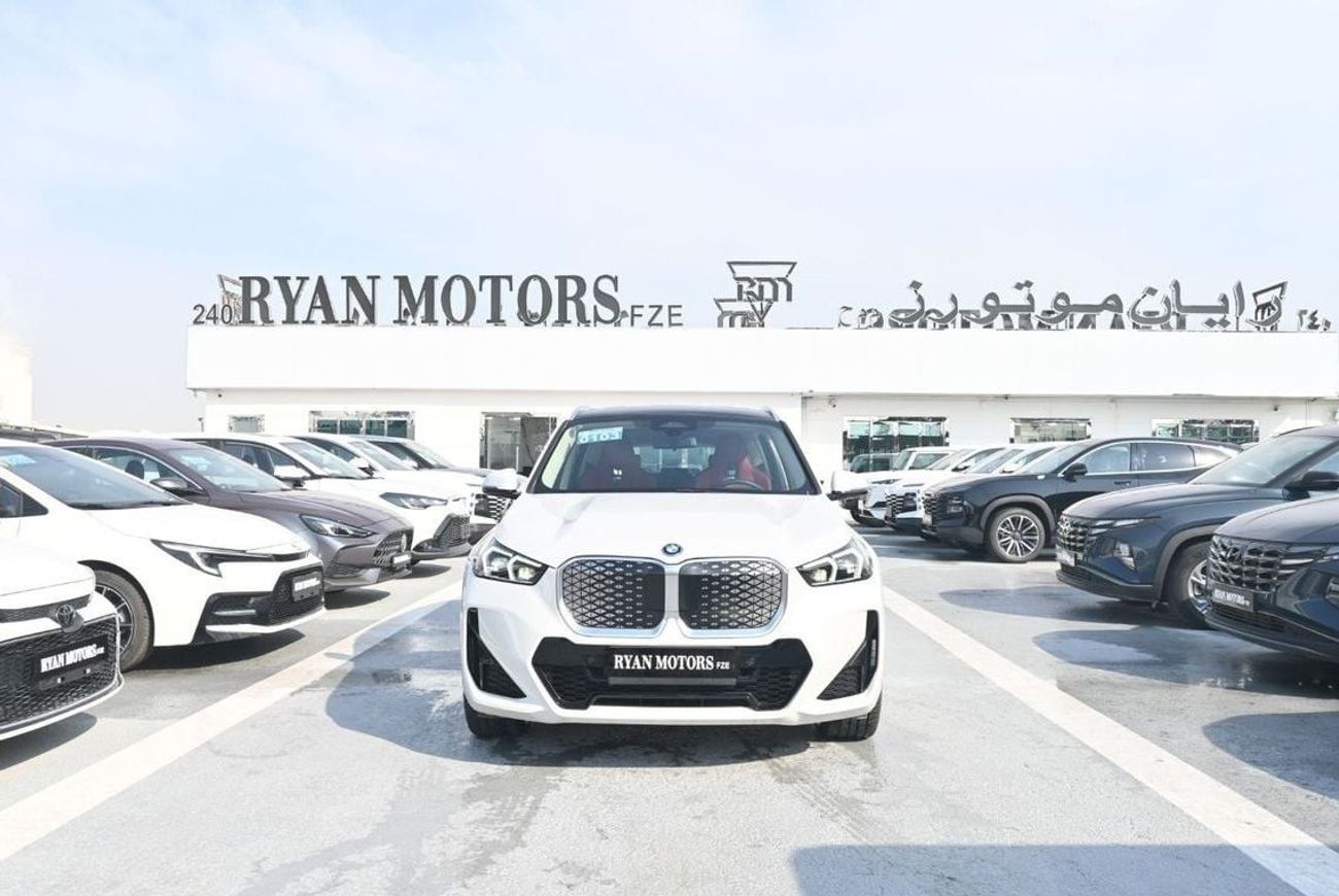 BMW iX1 BMW iX1 xDrive 30L M Sport Kit Model 2024, Color White