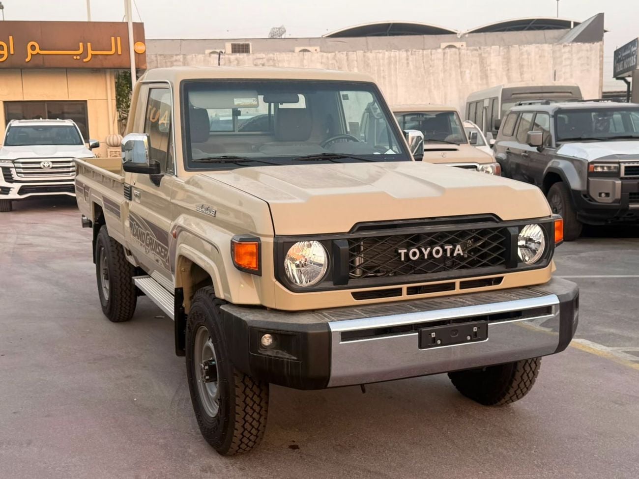 Toyota Land Cruiser Pick Up